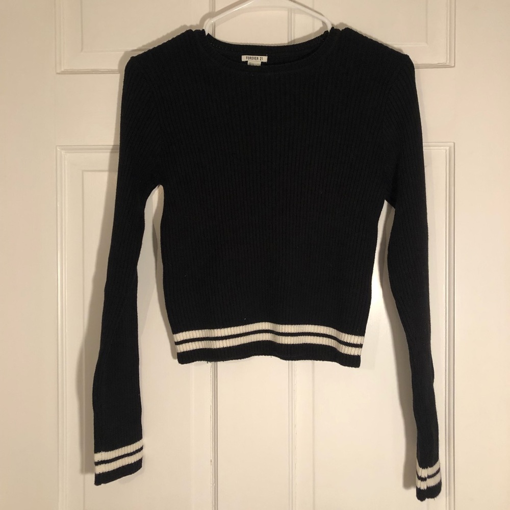 Ripped Long sleeve (sweater)